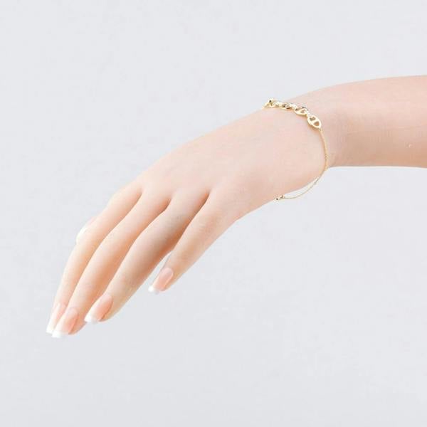 T. H. Baker 9ct Yellow Gold 0.10ct Diamond Interlinked Chain Bracelet THB46274-10