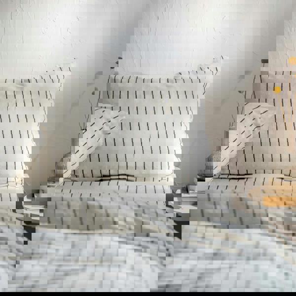 Soak&Sleep White/Blackberry Pinstripe Linen Cotton Blend Pillowcases