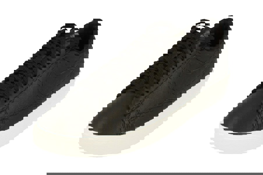 Nike Womens Blazer Low Trainers Bq0033  001 - Black Black Black 001 - Photo 0