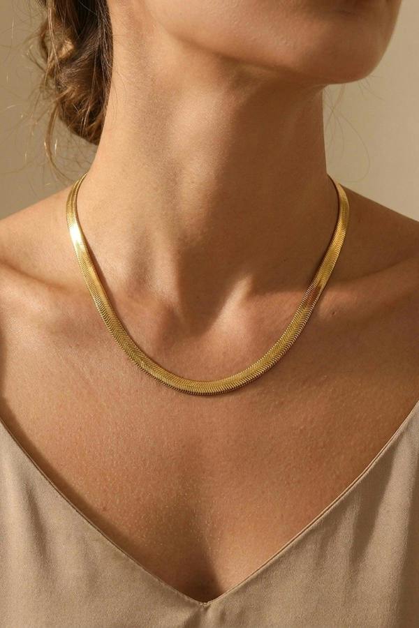 ARIIRA Rey Gold Tone Flat Snake Chain