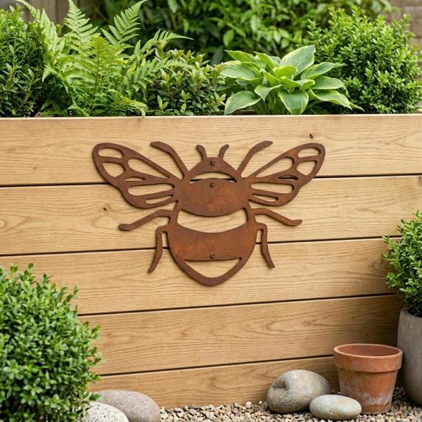 Garden Greatness Rustic Metal Bumble Bee Garden Wall Art