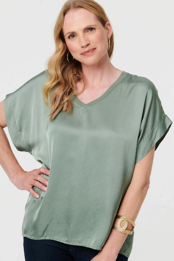 Khaki | Relaxed Batwing Short Sleeve Relaxed Top