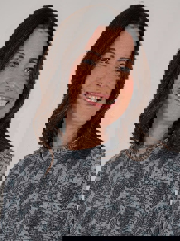 TIGI-Wear Wide Roll-neck Mod-eco Top