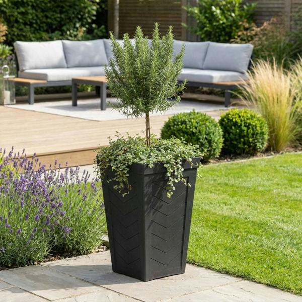Nicoman Savana Black Chevron Recycled Rubber Plant Pot