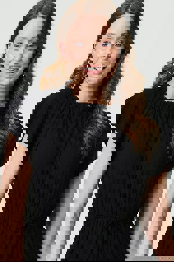 Black | Ruched Tiered Cap Sleeve Midi Dress
