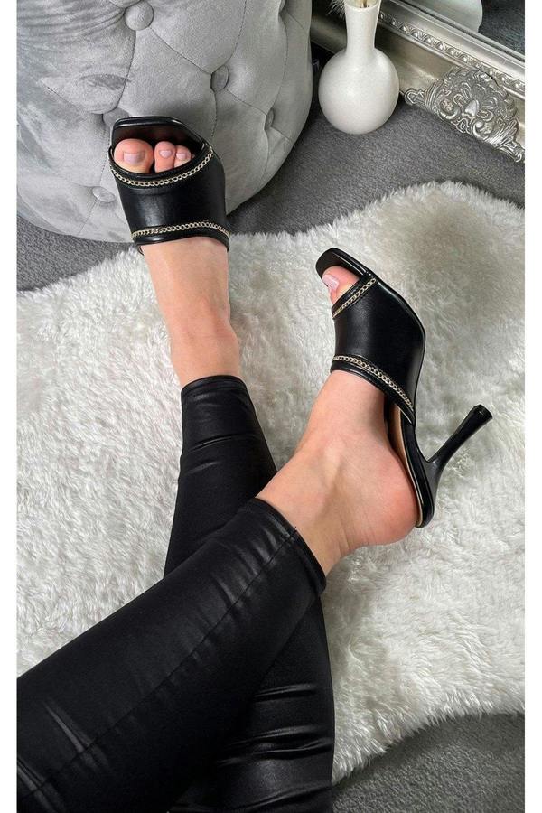 Zeena Chain Detail Heels - Black