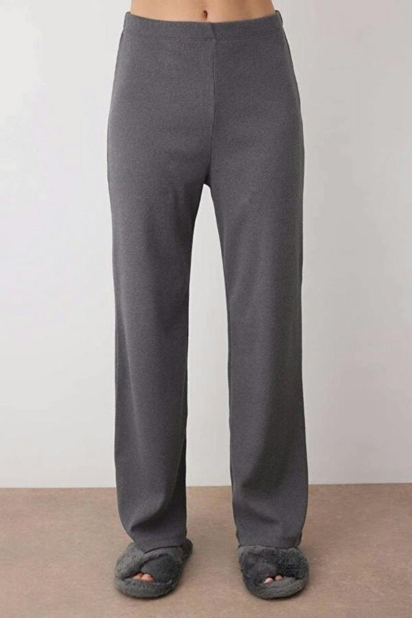 Hoxton Gal 2 Piece Ribbed Knit Pajama Set