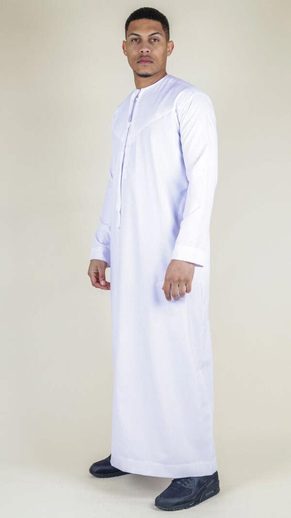 Infinity Leather Men's Thobe Emirati Islamic Jubba Robe Eid Tassel Slim Fit