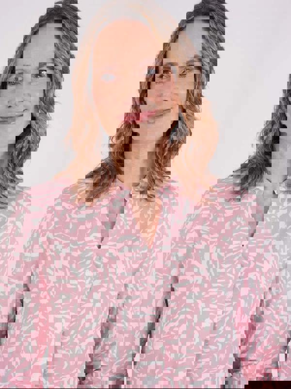 TIGI Notch Neck Squiggle Top