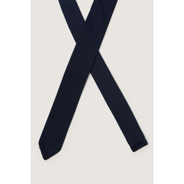 Antique Rogue Navy Knitted Tie