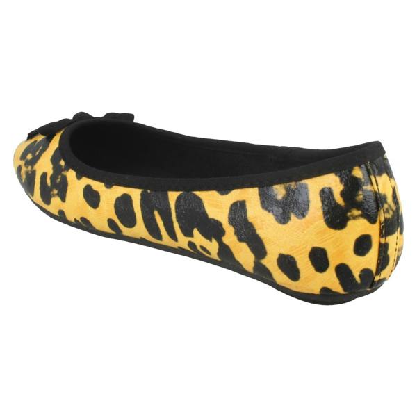 BASICS Ladies Basics Casual Flats