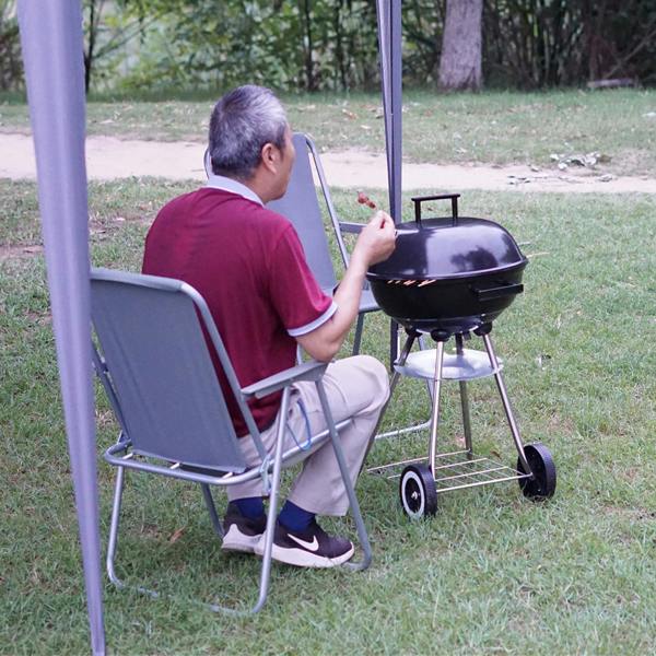 Gr8 Garden 18" Portable Kettle Charcoal BBQ Grill with Cover, Wheels & Utensils Stand