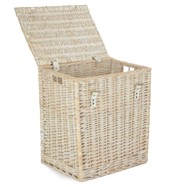 Wicker Picnic Baket with Lining