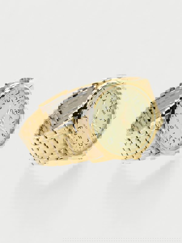 Casio Classic Standard Analog Watch