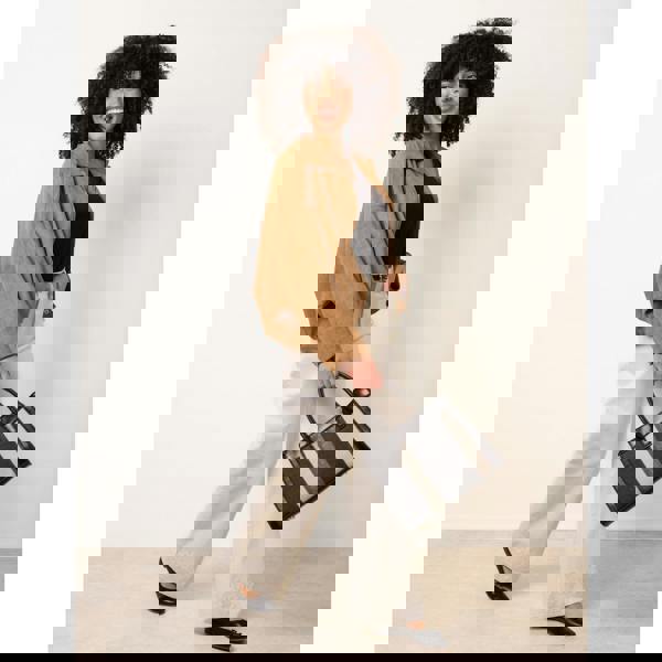 Blue Vanilla Floral Embroidered Detailed Flared Jeans