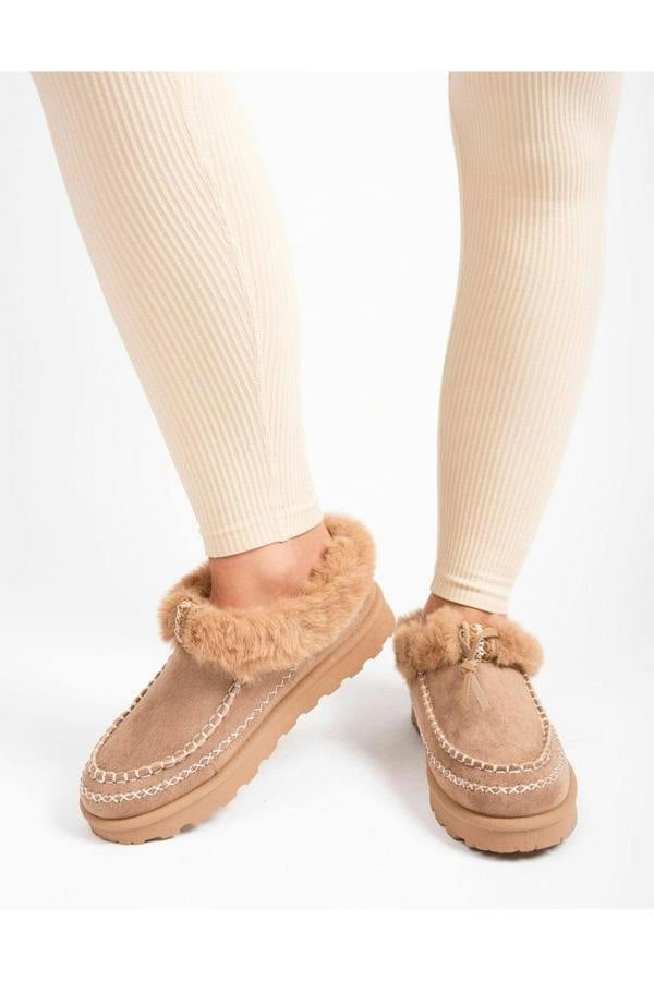 Kessia Faux Suede Fluffy Lined Ankle Boots With Stitch Detail - Khaki