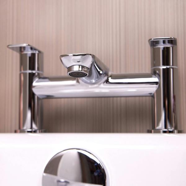 Flode Halleberg Bath Filler - Polished Chrome Finish