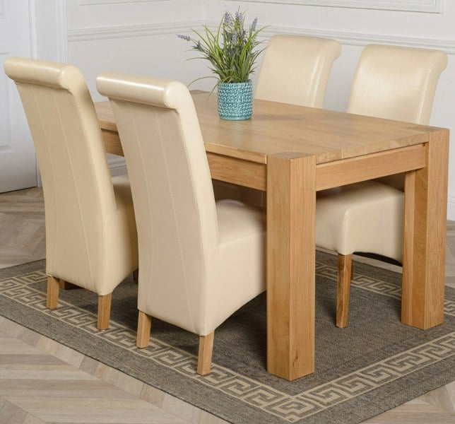 That's Furniture Kuba Medium Oak Dining Table with Montana Leather Chairs
