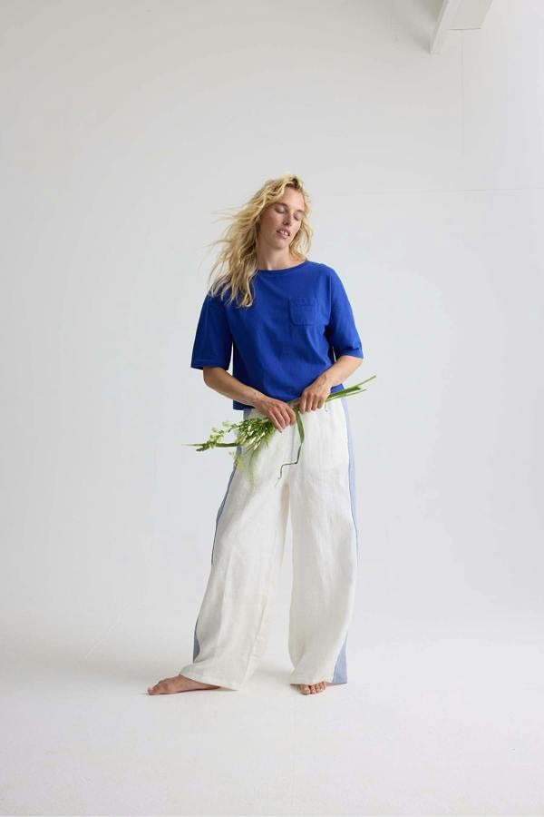 Pretty You London Relaxed Cotton T-Shirt In Bluing