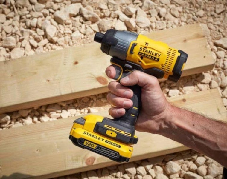 Stanley Fatmax SFMCF800C2K-GB 18V Li-Ion Impact Driver 2 x 1.5ah Batteries