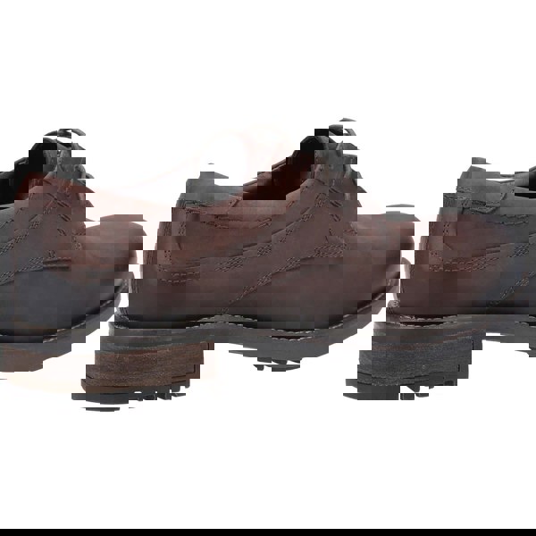 Cotswold model Brookthorpe Plain Toe Derby Male in Brown