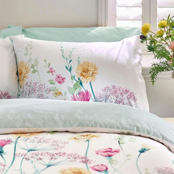 Meadowsweet Floral Bright Duvet Cover Set