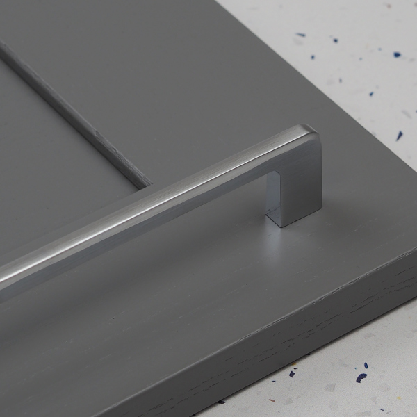 Handle & Home 160mm Satin Chrome Squared D Handle