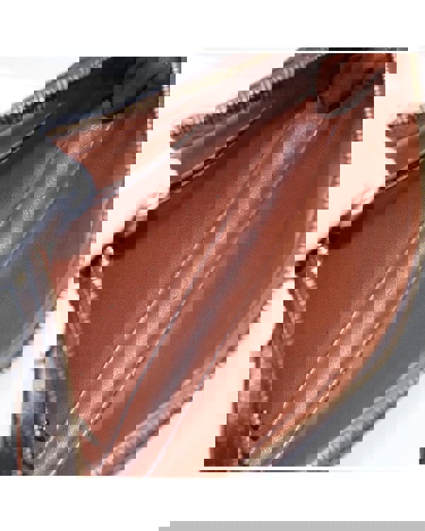 193965330.jpg