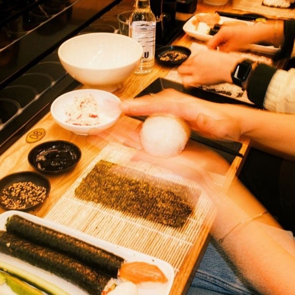 Virgin Experience Days Sushi Making Class with Prosecco or Beer for Two at YO! Sushi School
