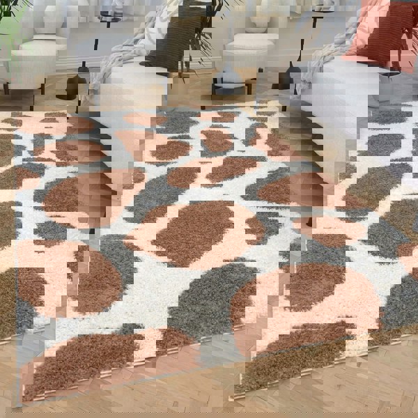 Moodi Shaggy Brown Rug, Non-Shedding, Soft Pile| THE RUGS