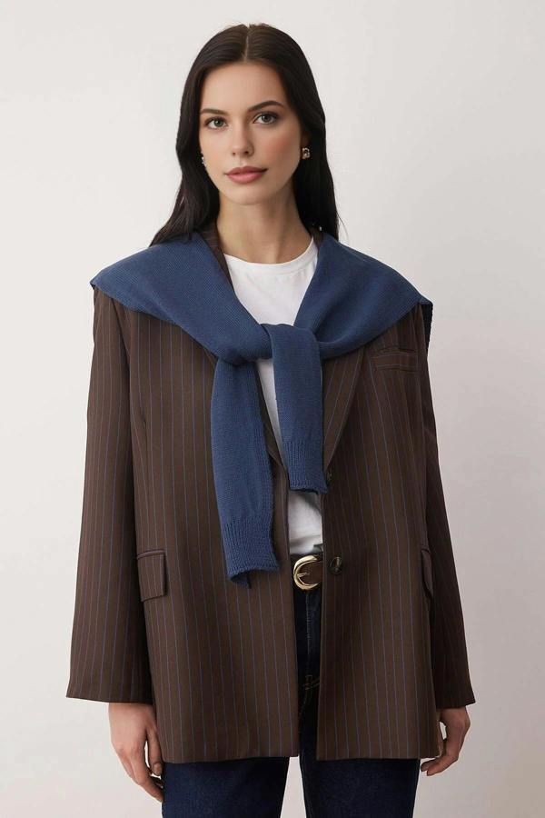 WOVCOR Sweater-Look Knit Shawl
