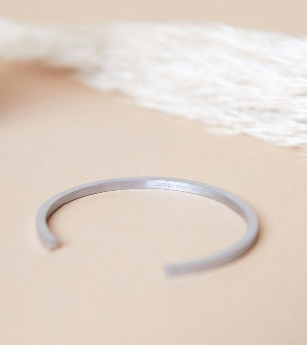 Votch SILVER BANGLE | ILSE COLLECTION