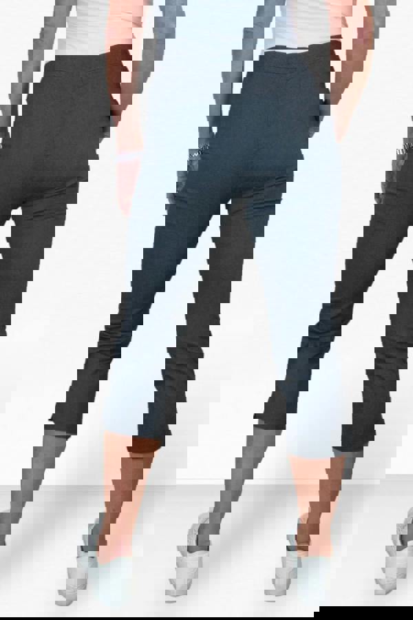 Paulo Due Women's Slim Cropped Capri Stretch Trousers