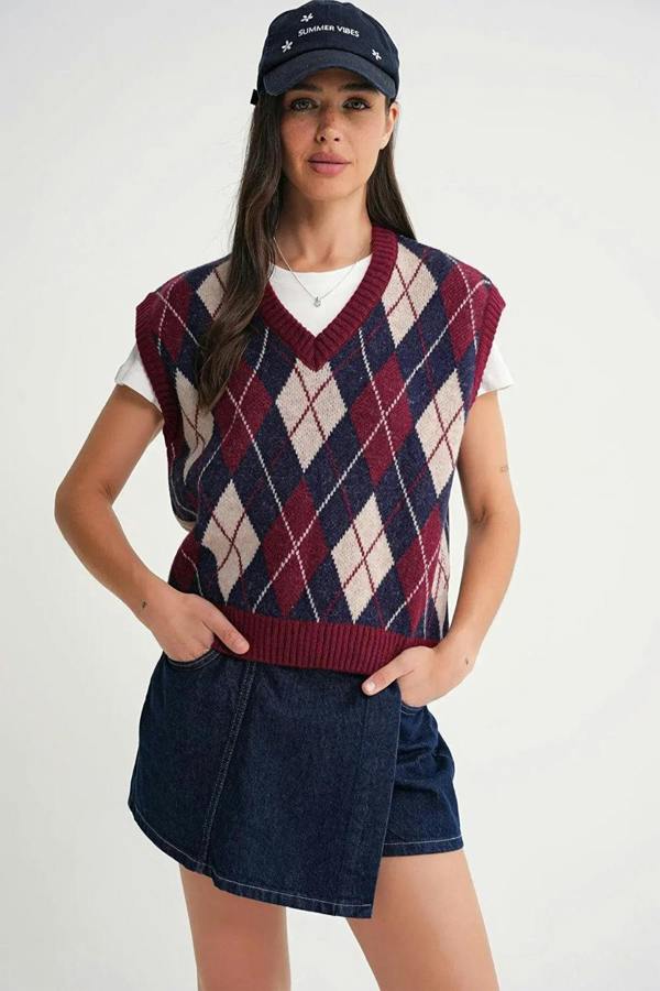 Hoxton Gal Argyle Pattern Knit Sweater Vest