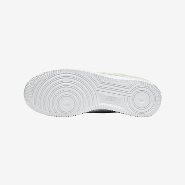 Nike DM9088-001 Sneakers   in  White