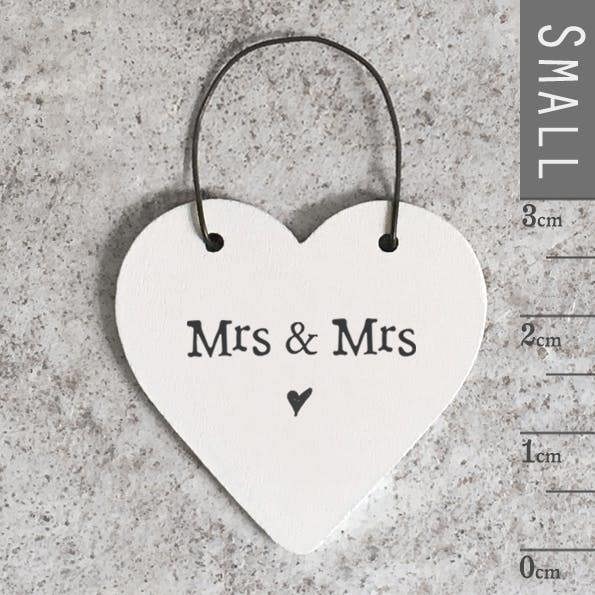 Mini Wooden Heart – Mrs & Mrs Hanging Sign