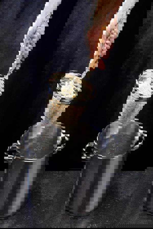 KitchenCraft World of Flavours Strainer