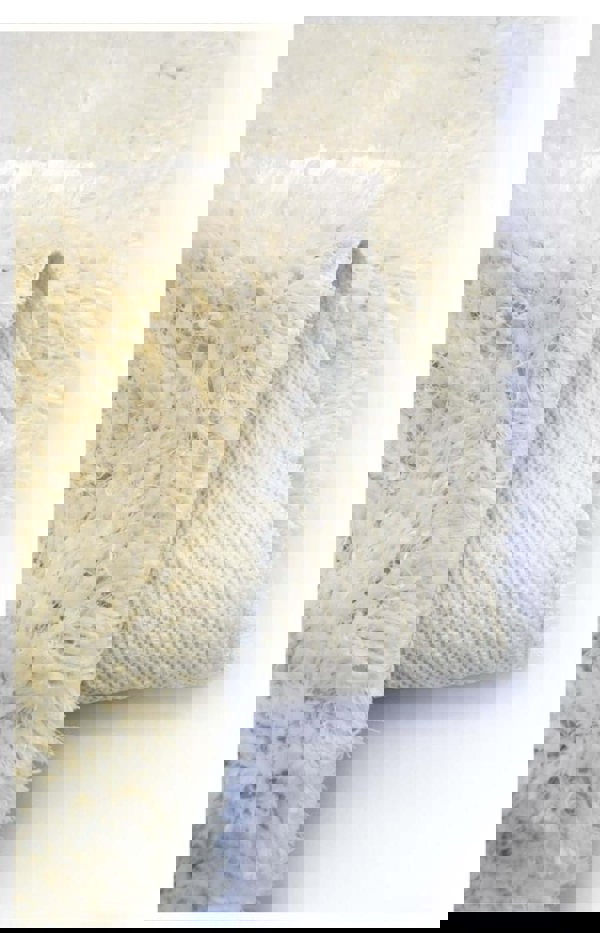 Machine Washable Shaggy Rug Plain Design in White – The Rugs