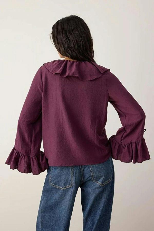 WOVCOR Woven Blouse with Ruffle Detail