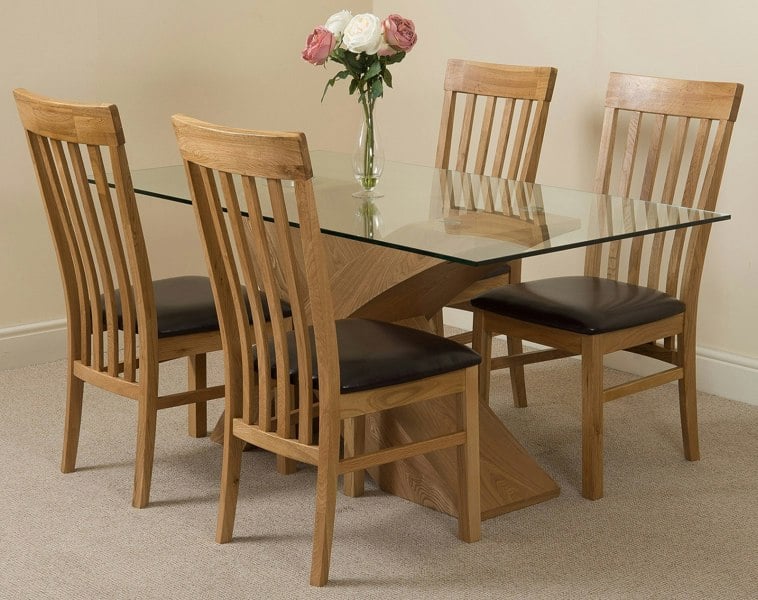That's Furniture Valencia Oak Small Glass Dining Table & Harvard Oak Chairs