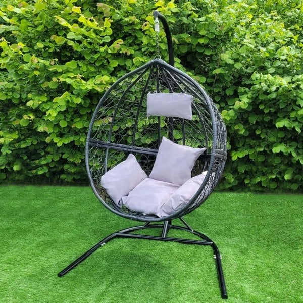 Jardi 2 Black Egg Chairs