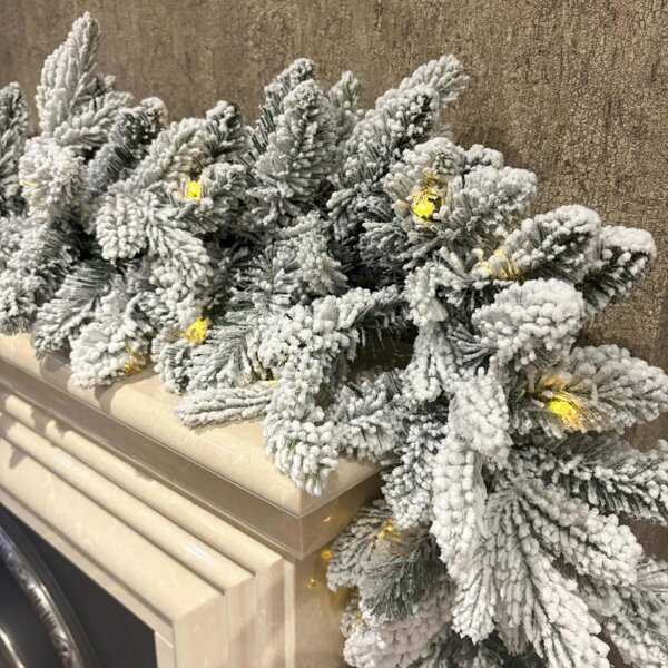 Indoor Living 270cm Premium Mixed branch prelit Snow filled Christmas Garland - with timer
