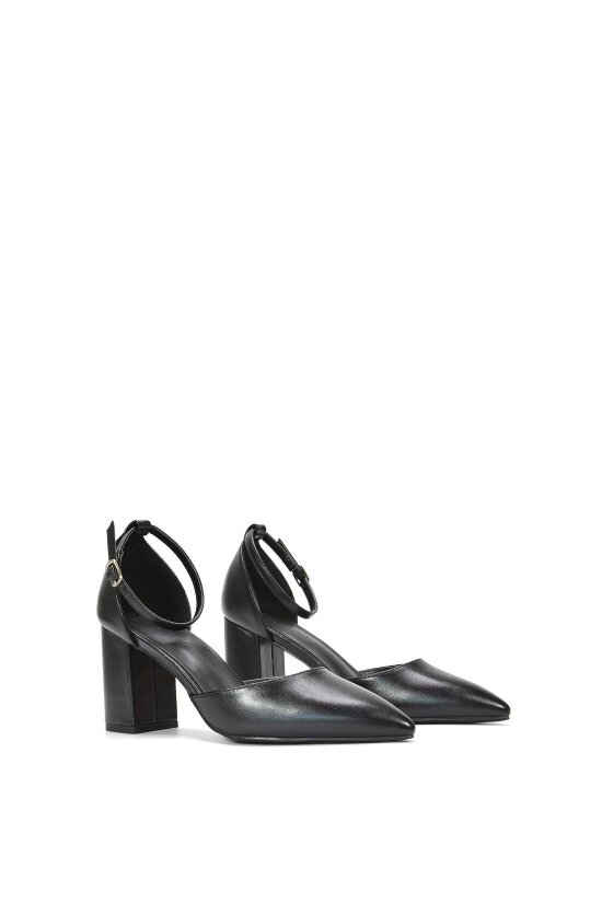 XY LONDON Ankle Strap Block Heel Court Shoes