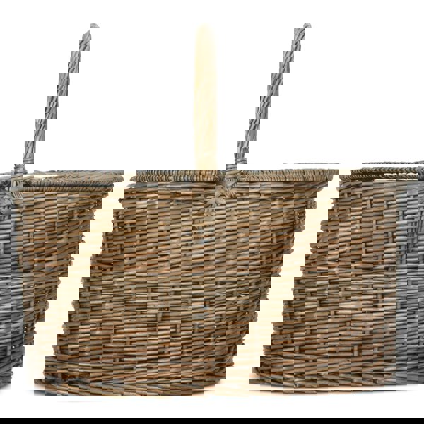 Wicker Picnic Baket with Lining