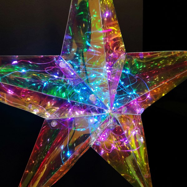 Samuel Alexander 36cm Battery Operated Light up Hanging Christmas Dreamlight Star with 100 White LEDs