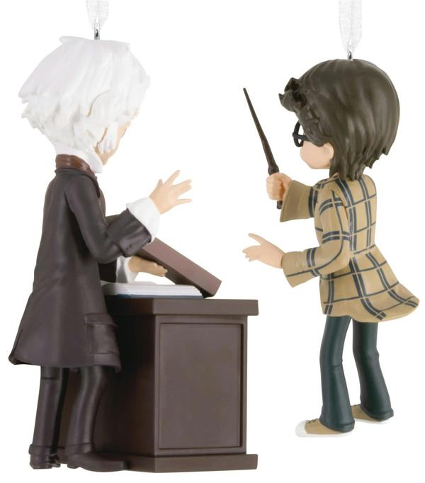 Hallmark Harry Potter Storied Moments  - Set of 2 Harry & Ollivander Christmas Tree Ornaments