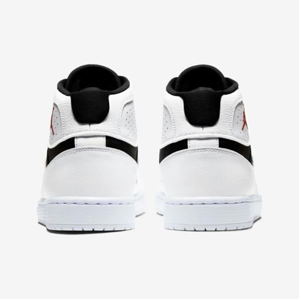 Nike AR3762-101 Sneakers   in  White