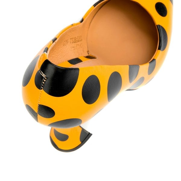 Embassy London Emily - Black Orange Polka - Women's leather pointy 4 inch pump in orange and black dots