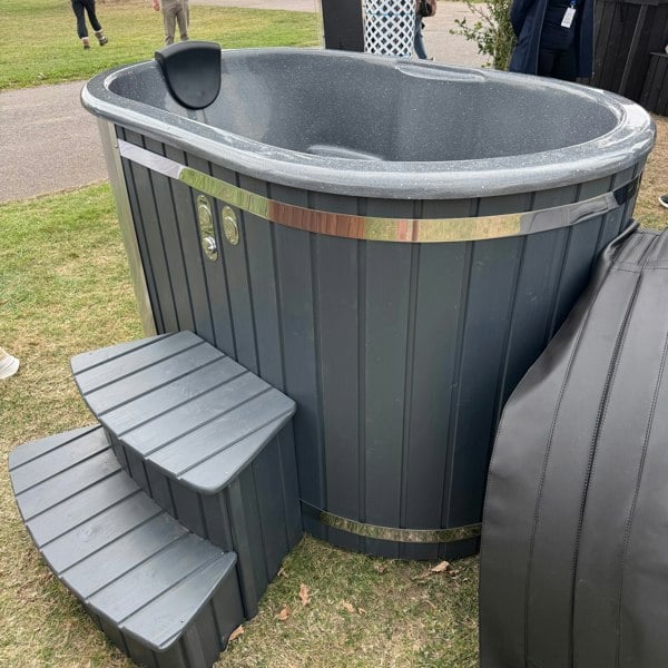 Layzee Living ofuro wood-fired tub with steps in grey