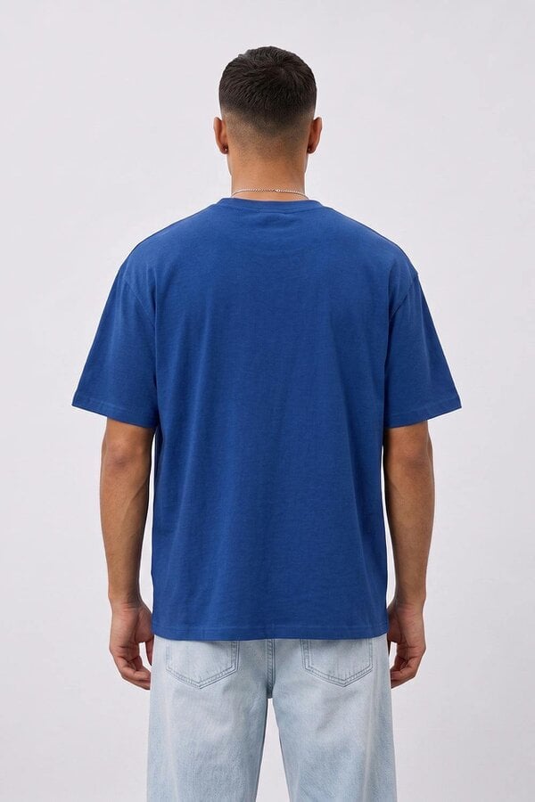 London Attitude Doberman Oversized Heavyweight Graphic T-Shirt